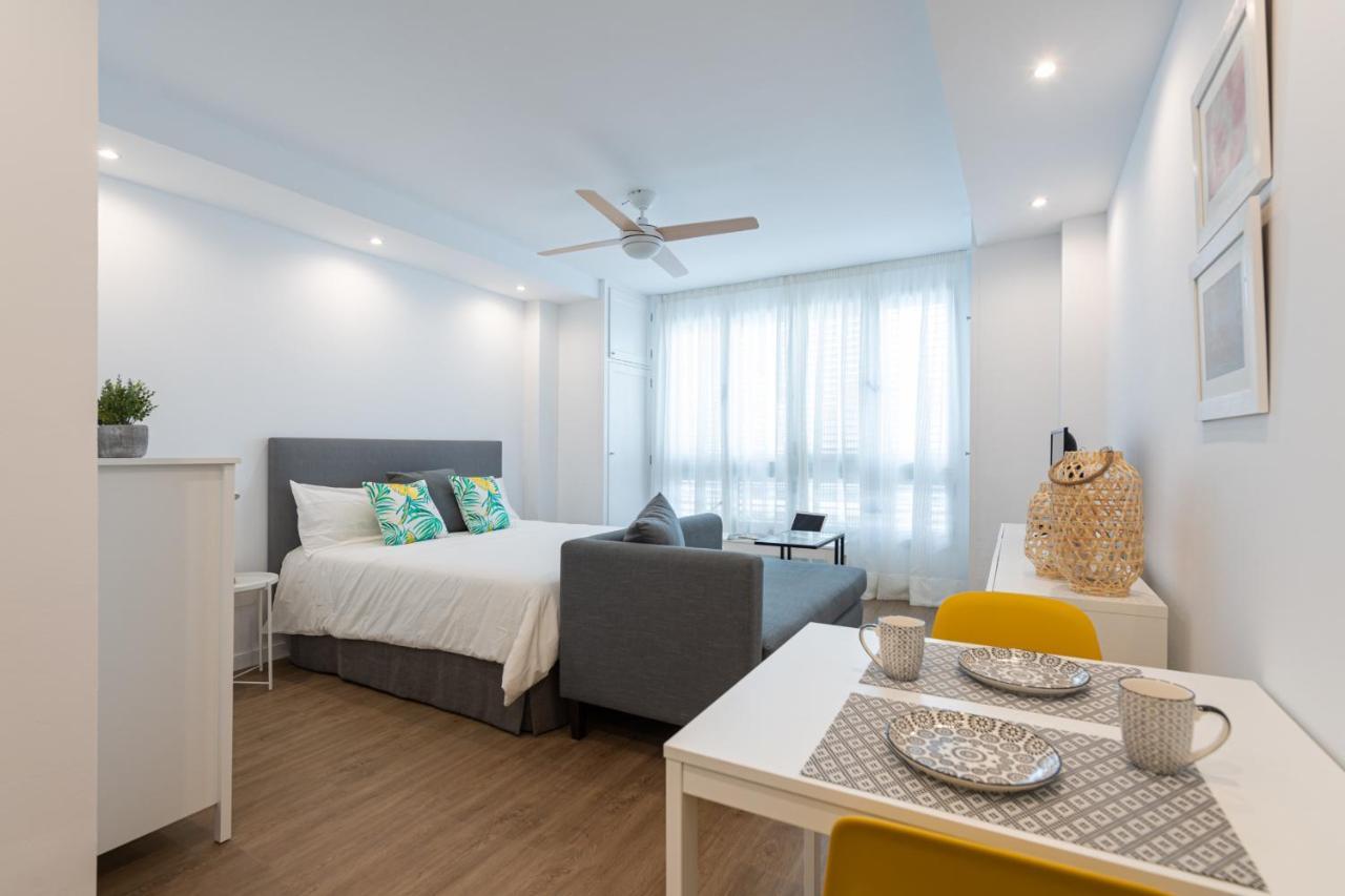 Homeforguest Moderno Estudio Junto A Las Canteras Las Palmas de Gran Canaria Exterior foto