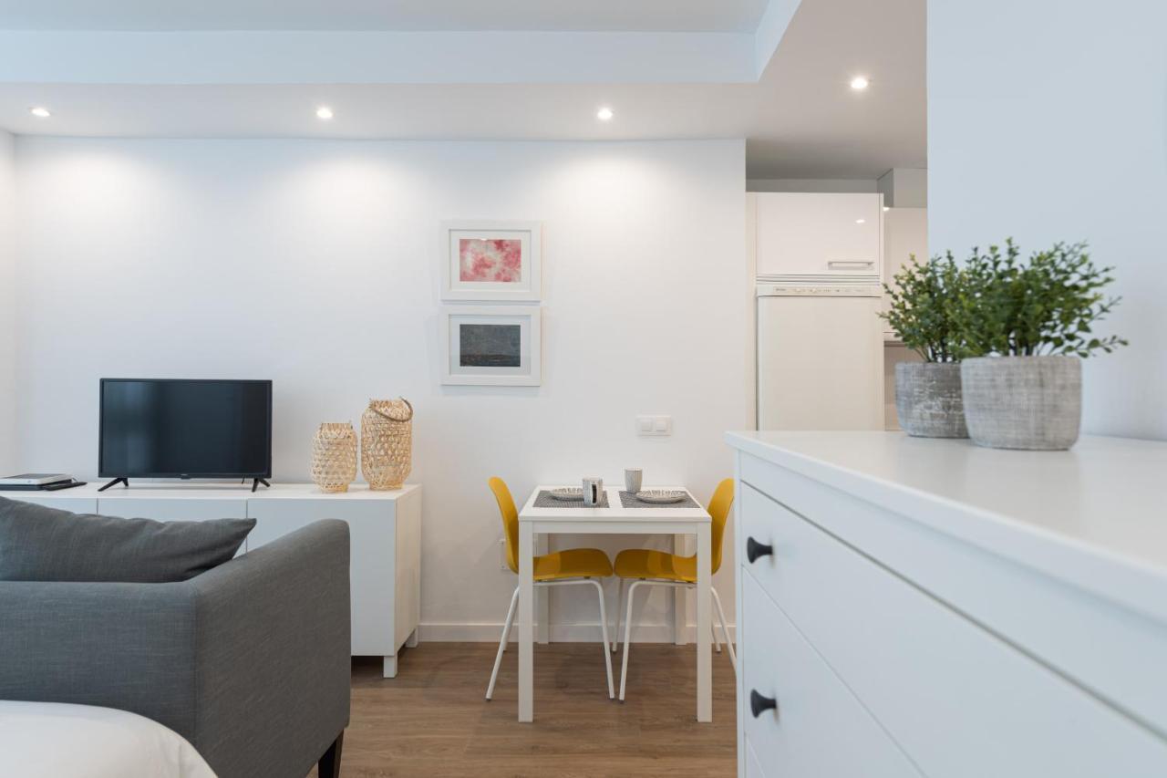 Homeforguest Moderno Estudio Junto A Las Canteras Las Palmas de Gran Canaria Exterior foto